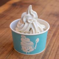 Vanilla Bean Yogurt · Yogurt, organic hemp protein, pure vanilla extract, condensed milk, non fat, gluten-free
