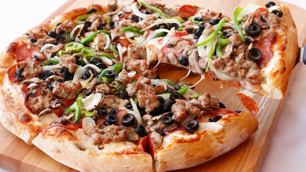 Porky’s Combo 16″ Giant · Italian Dry Salami, Our Special Recipe Italian Sausage, pepperoni, Fresh Sliced Mushrooms, California Black Olives, Bell Peppers, Onions and Anchovies(on request). 14 slices.