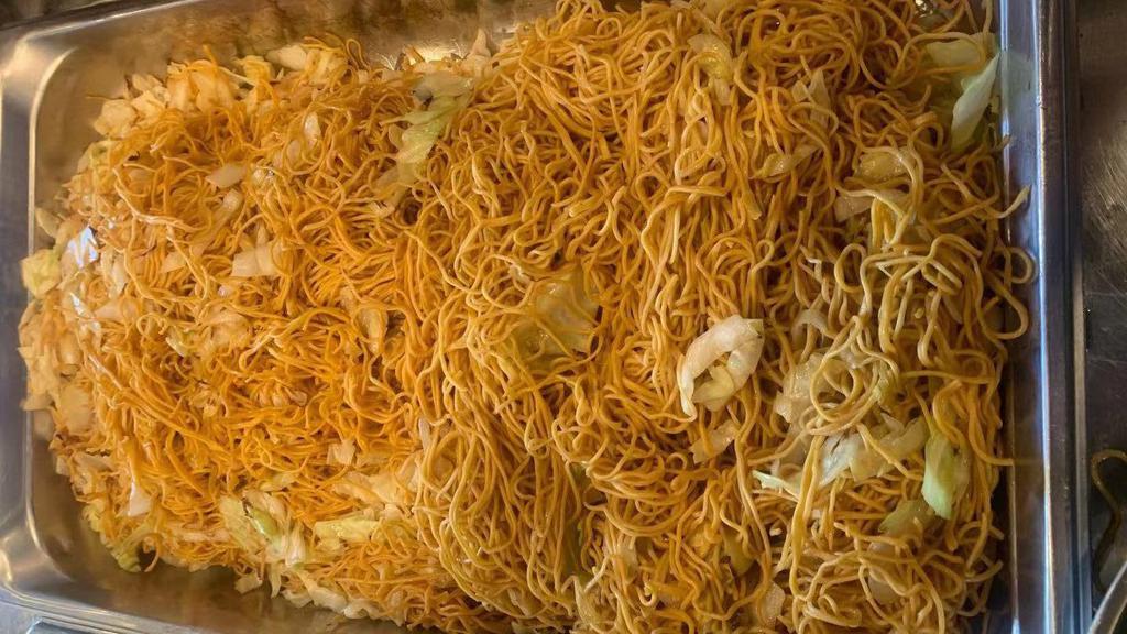 Chow Mein  · w/ cabbage or lettece