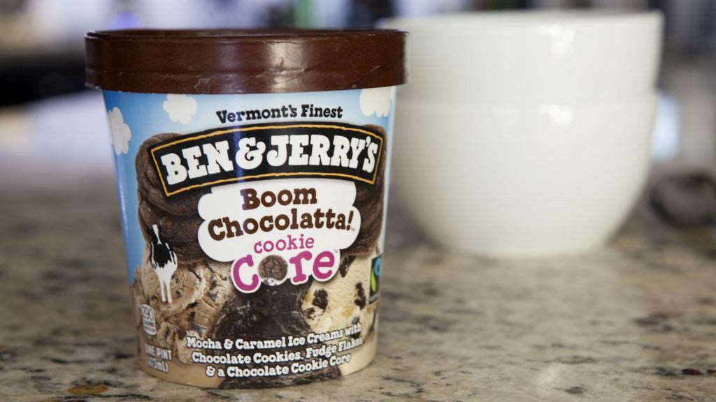 Ben & Jerry's Boom Chocolatta Cookie Core 473ml · 
