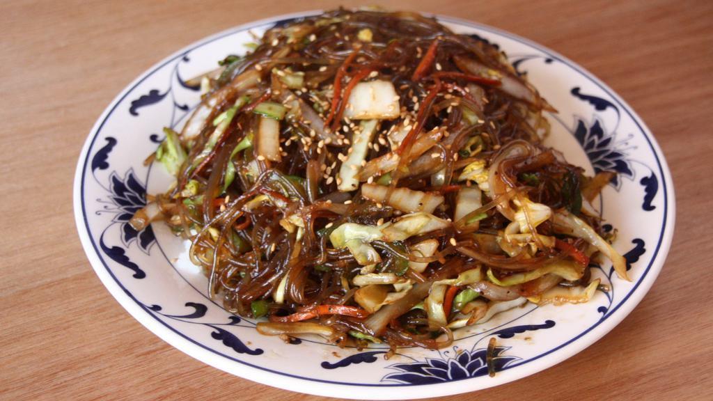 Jap Chae Bap with Chicken | 잡채밥 · Stir fried clear yam noodles with chicken and vegetables over steamed rice.
