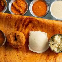 Deluxe Combo · Served with single Idli, single vada, choice of item and choice of drink.