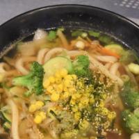 Udon · Thick flour noodles, vegetable and egg