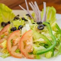 Garden Salad · Lettuce onion tomato olives on pepper
ranch side