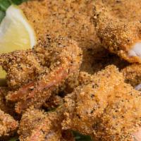 Da Dub Basket · Combination of Our Fried Oysters, Fried Shrimp, and Fried Catfish with Cajun Fries.