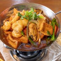 Seafood with Tofu in a Pot · 