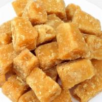 Jaggery Lumps 800g · INGREDIENTS : Sugarcane extract

WEIGHT : 800 Grams / 1.75 LBS