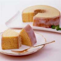 Minamoto Kitchoan Baumkuchen · Sugar glazed tree cake. Baumkuchen is originally from Germany, which means “tree cake” in Ge...