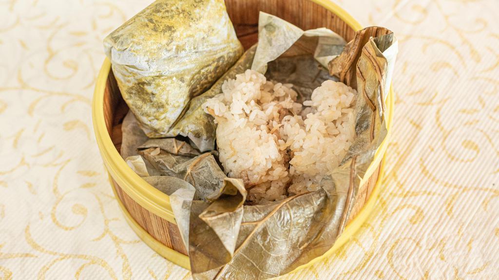 Sticky Rice in Lotus Leaf · 
