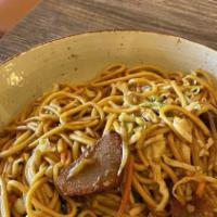 Beef Chow Mein · Soft noodles tossed with beef, bean sprouts, carrots, cabbage, white onion, and green onion.
