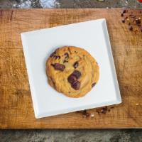 Chocolate Chip Pizza Cookie · 8