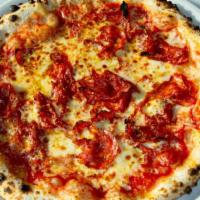 Vesuvio · spicy soppressata, tomato, smoked mozzarella, garlic, chili