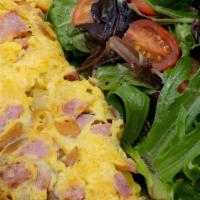 Omelette Aux Pommes De Terre · With potatoes, ham and caramelized onions