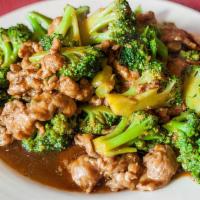 西牛饭 Broccoli Beef Over Rice · 