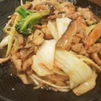 G2. Chicken Chow Fun · Wok Tossed Chicken with mixed Vegetable (Hi Tieu Xao Ga)