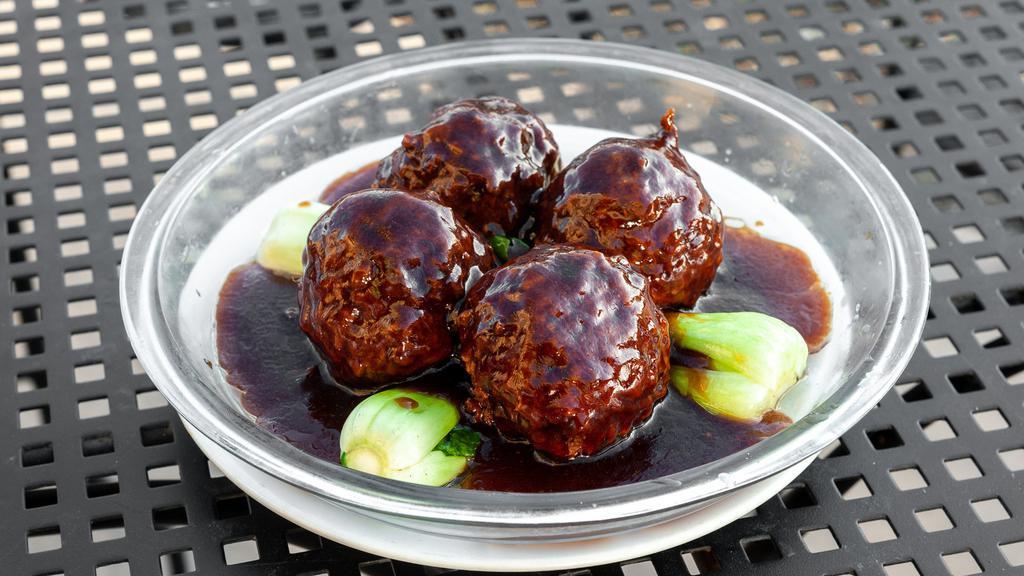 D7. Shanghai Style Stewed Pork Ball with Brown Sauce · 