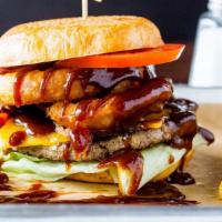 Western Burger · Tillamook cheddar cheese, onion rings, applewood bacon, house hickory, lettuce, tomato - Bri...