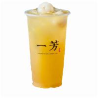 Lychee Fruit Tea / 荔枝水果茶 · Freshly harvested Taiwan lychee crafted with Songboling Mountain Tea topped with freshly pee...