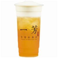 Salted Cream Mountain Tea / 青茶海鹽奶蓋 · House-made sea salted cream topped on our signature Songboling Mountain Tea