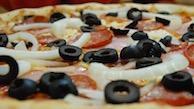 Portuguese Favorite Pizza (16