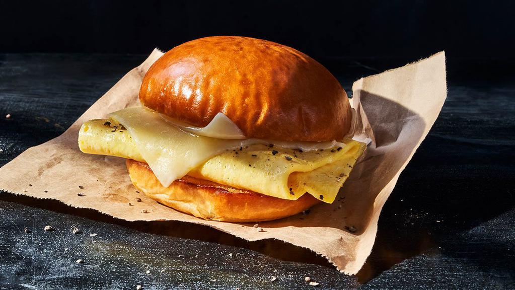 Sausage, Scrambled Egg & Cheese On Brioche · 540 Cal. Sausage, scrambled egg, aged white cheddar, salt and pepper on Brioche. Allergens: Contains Wheat, Milk, Egg