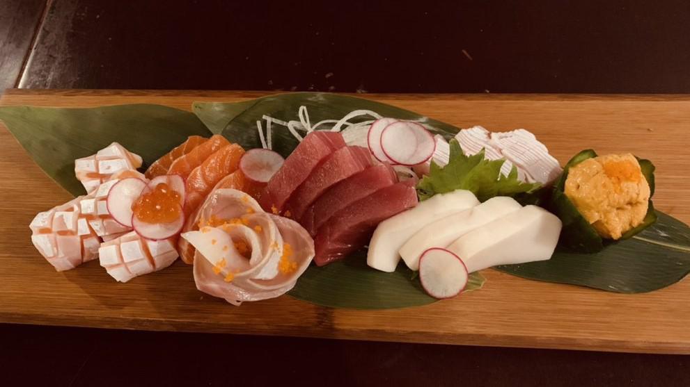 Sashimi Combination (12 Pcs) · Chef's recommendations.