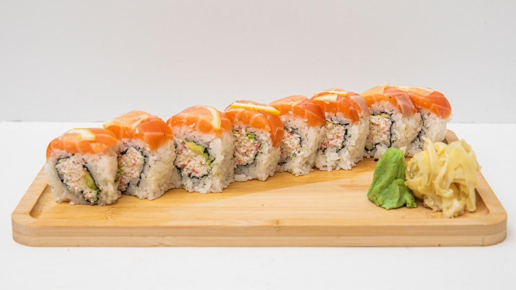 49er Roll · Crab and avocado, topped with salmon and lemon slices.