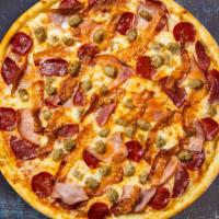 New Yorker Pizza · Red sauce, cheese, pepperoni, ham, bacon, and mushrooms.