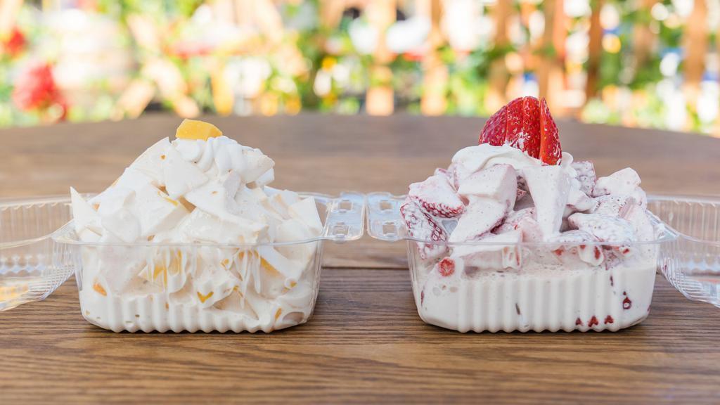 Strawberry or Mango with Cream  · Your choice of delicious strawberries or Mango  with sweet cream sauce and topped with whipped cream.