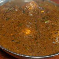 Kadai (Shrimp) · Spicy flavored dish made with onion, bell pepper & fresh spices.