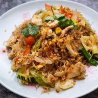 Garlic Noodle · Thai style glass noodles wok with egg, onions, carrots, cabbage, zucchini in garlic sauce to...
