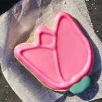 Tulip Cookie 6-Pack · 430 Cal. Freshly baked all-butter shortbread cookie shaped like a tulip and decorated for Sp...