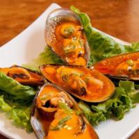 Baked Mussel (Spicy)  · baked mussels with spicy sauce (5pcs).