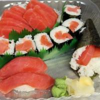 Maguro Lovers Plate   
 · tuna hand roll, tuna roll, tuna nigiri (2pcs), tuna sashimi (8pcs).