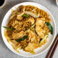 Chicken Noodles 雞炒麵 · Classic chicken and veggies cooked with savory noodles.