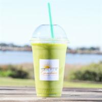 Green Giant · Apple juice, mango, peach, pineapple, ginger, kale, spinach.