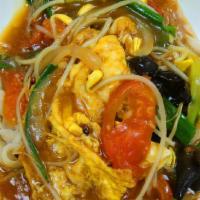 D5. Noodle with Tomato and Egg Sauce · 番茄雞蛋拌麵.