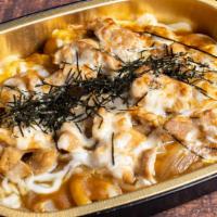 Baked Curry Chicken Udon チキンカレーうどんのオーブン焼き · Cheese baked udon, dashi-tsuyu onion chicken, curry, scallion.
