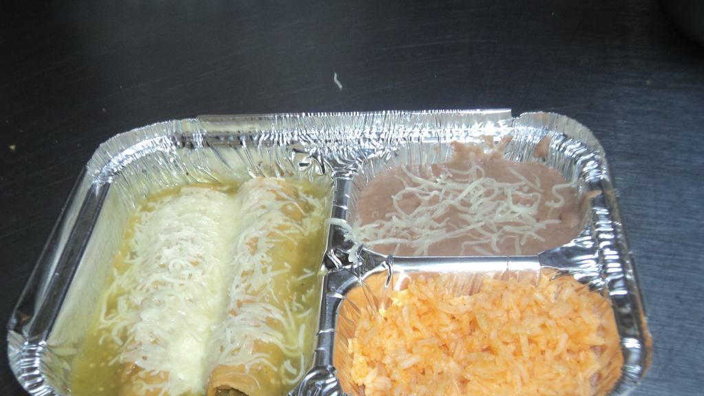 3 Enchiladas Verdes · Topped with green sauce, cheese and sour cream and your choice of chicken, beef or cheese.