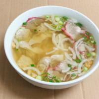 23. Wonton Rice Noodle Soup/ Hủ Tiếu Hoành Thánh · 