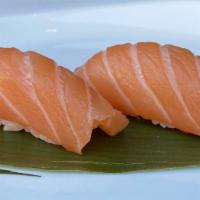 SAKE | salmon  · 2 pc sake nigiri