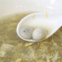 Sweet Rice Dumpling Soup （桂花酒釀湯圓） · 桂花酒釀湯圓