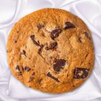 Chocolate Chunk Box · Our luscious 100% real butter Chocolate Chunk cookie made with all natural ingredients, load...