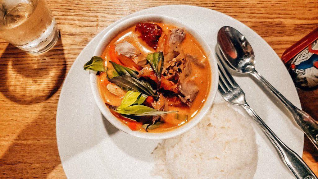 Tom Yum · Hot and sour soup with lemongrass, mushroom, tomato, yellow onion, and green onion with a choice of chicken, pork beef, or tofu.