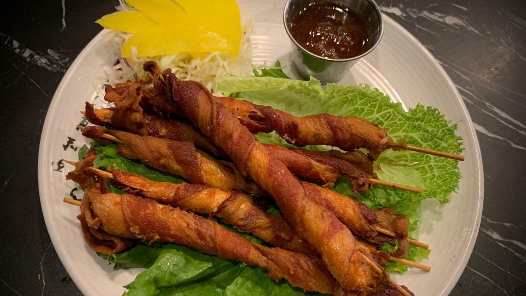 Bacon Shrimp · Deep fried shrimp with bacon, 6 pieces.