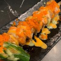 S.P Rainbow · Shrimp tempura, imitation crab, topped tuna, tai, salmon, ebi, shinomaguro.
