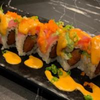 In & Out · Spicy food. Spicy tuna roll topped with tuna and avocado. Sauce: spicy mayo.