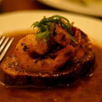 BBQ Gulf Shrimp · served with Worcestershire beer sauce & garlic herb toast