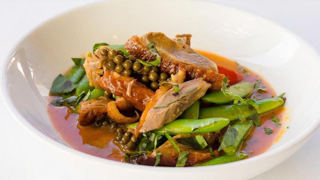 Bpet Pad Ped · Spicy peppercorn duck, snap peas, bell peppers, fresh basil, red curry paste