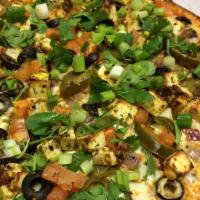 Chilli Paneer · Curry sauce, mozzarella, green bell peppers, diced tomatoes, red onions, masala paneer, gree...